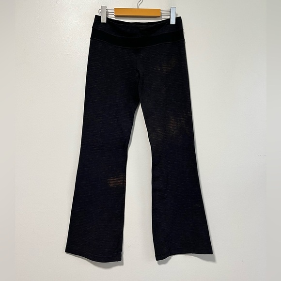 Lululemon Groove Pants Black Heathered Flare Leggings Size 6 - Picture 2 of 12